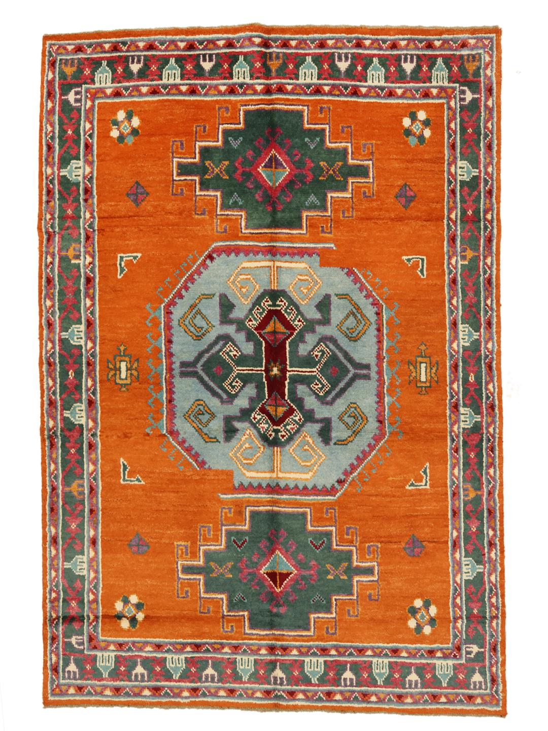 Alfombra Kazak anudada a mano de Afganistán en color naranja vibrante con medallones geométricos