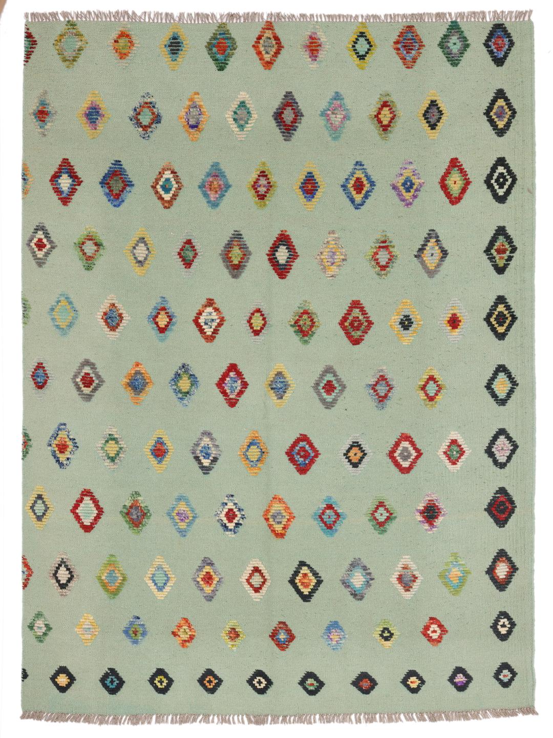 Handgeweven Afghaans Kilim kleed met een lichtgroene basis en kleurrijke ruitpatronen