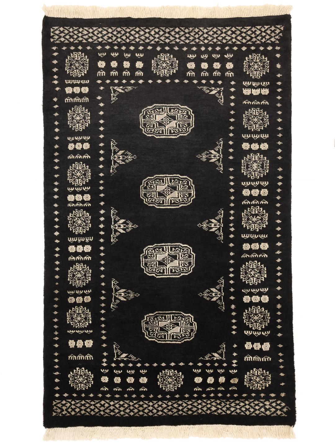Handmade Pakistani wool rug in black