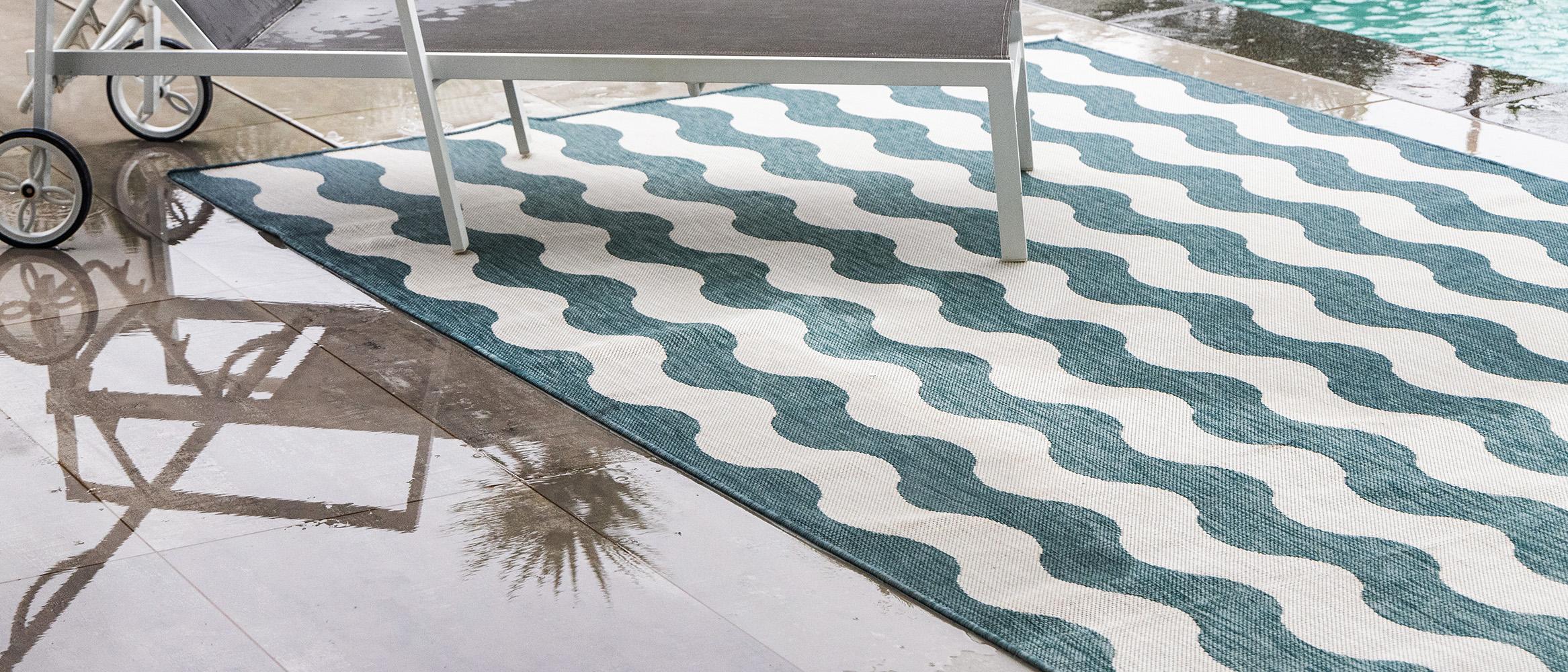 A guide to the best materials for outdoor rugs - Rugvista